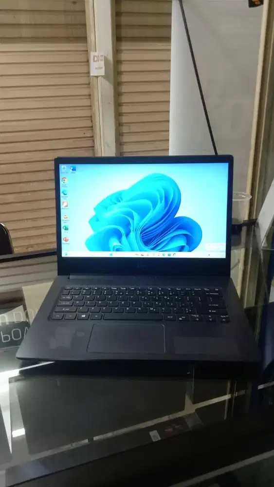 Acer Aspire 3 A314-22 AMD 3020E RAM 8GB SSD 256GB M2 NVMe Layar 14 HD