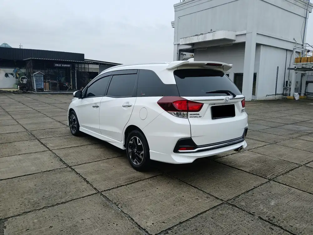 [ DP 5 ] Honda Mobilio RS AT Facelift 2019