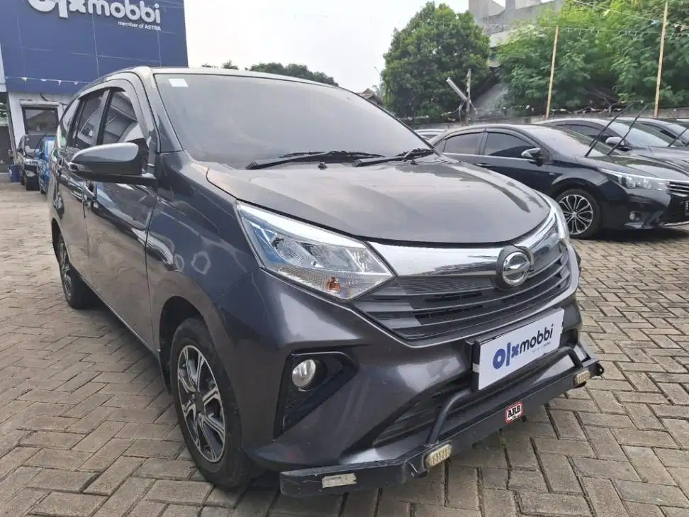 DP RENDAH Daihatsu Sigra 1.2 R Bensin-MT 2022 AAVS