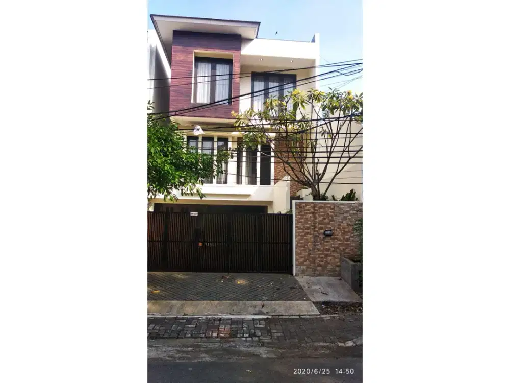 Rumah Modern 3 Lantai Ada Rooftop Di Tebet Utara Jakarta Selatan