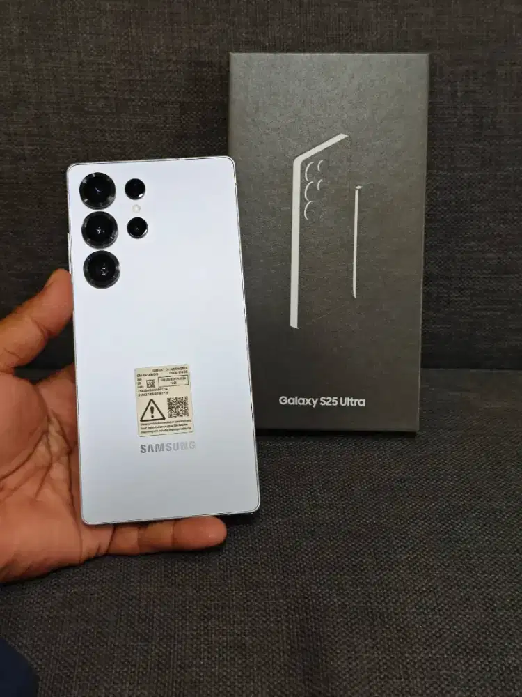 Samsung S25 Ultra 12/512 Gb Like new