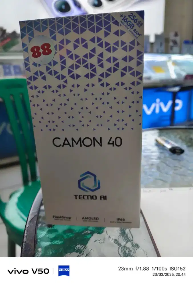 Tecno Camon 40 8GB+8GB./256GB ,Baru,Segel Box,Garansi Resmi,Original