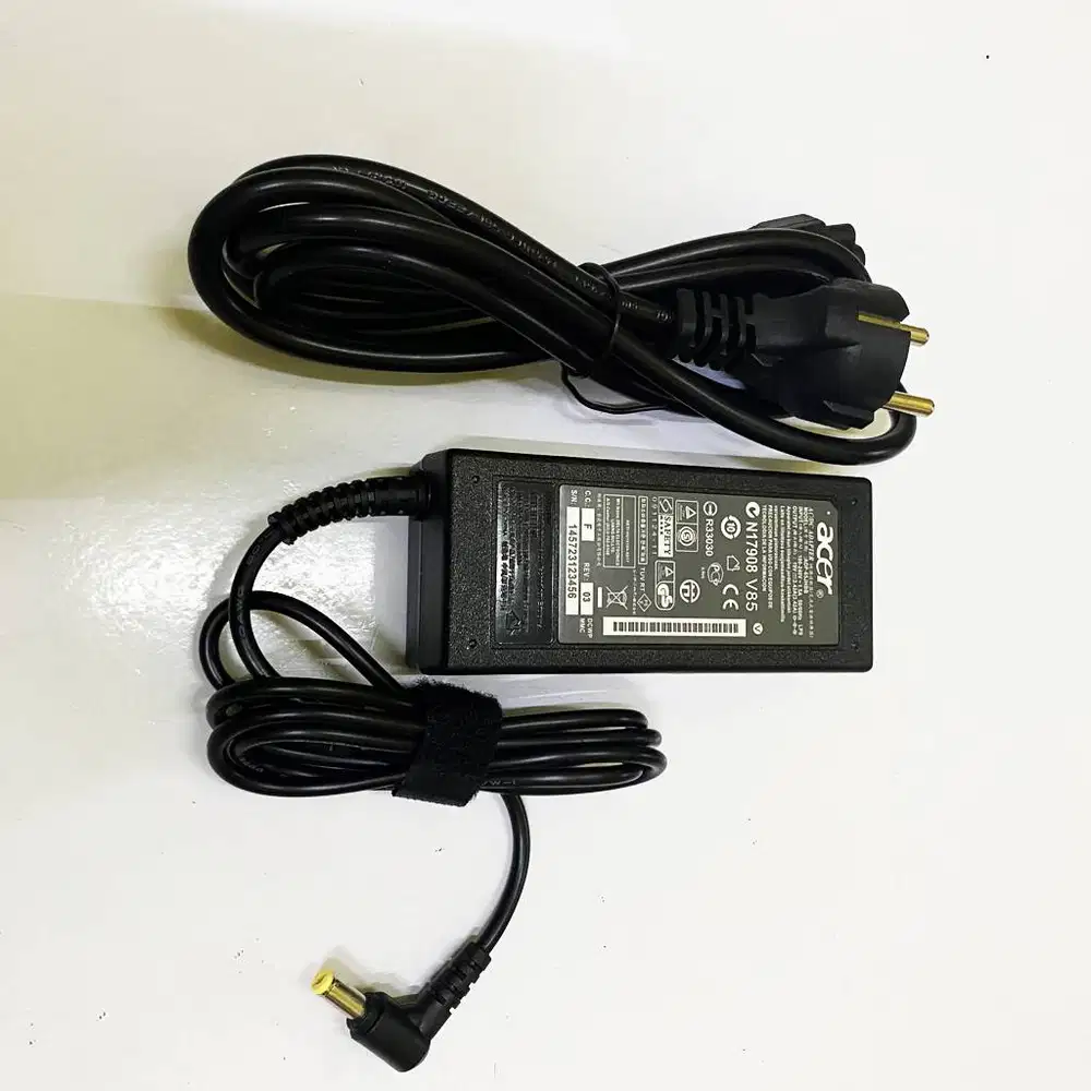 Charger Laptop Acer dan Asus 19 Volt 3,24A