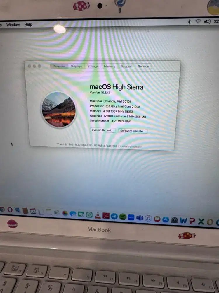 Macbook pro 2010 white and beauty