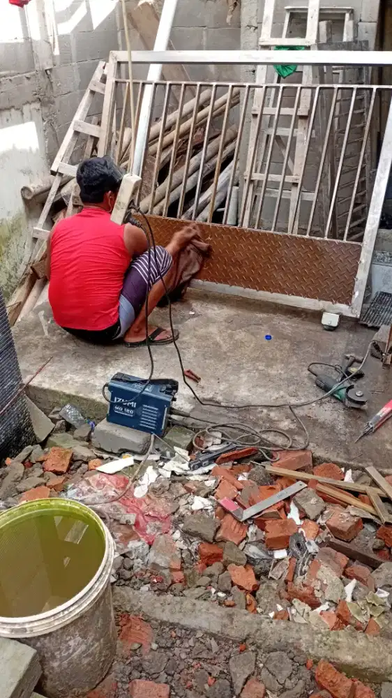 Bengkel las dan alumunium