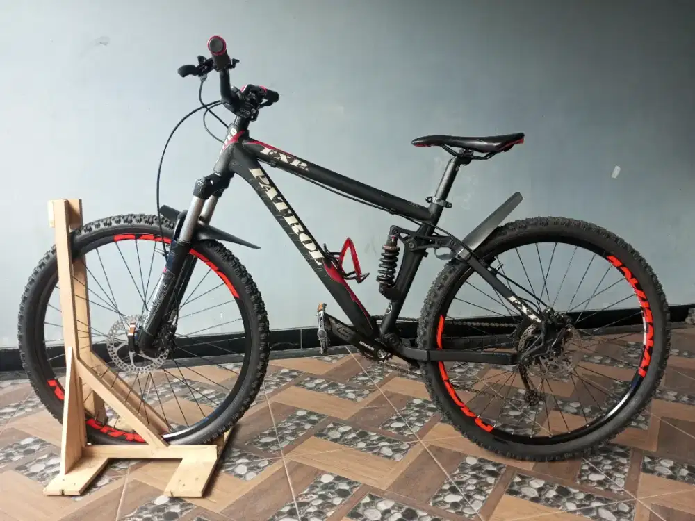 Sepeda MTB United FXP 26 inch full Suspension