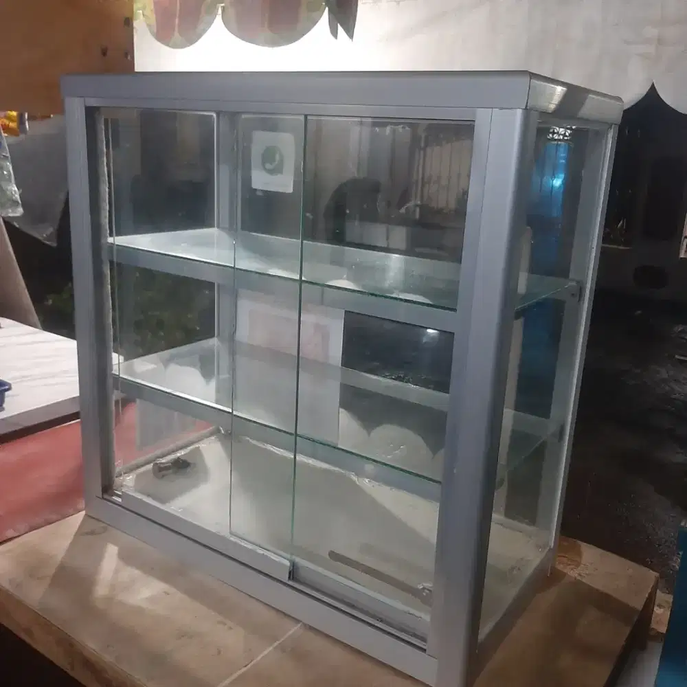 Etalase kaca, 3 susun, uk.60×30×60