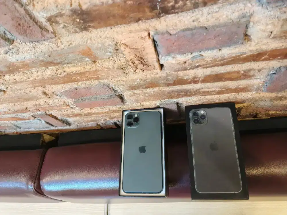 Iphone 11 pro max 256gb baru ulalaa