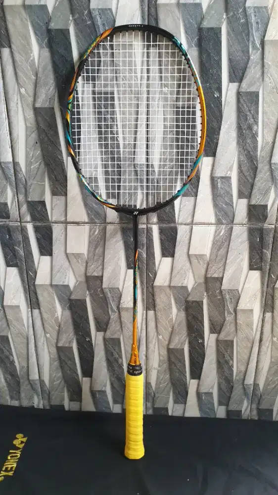 Raket yonex astrox 88D pro