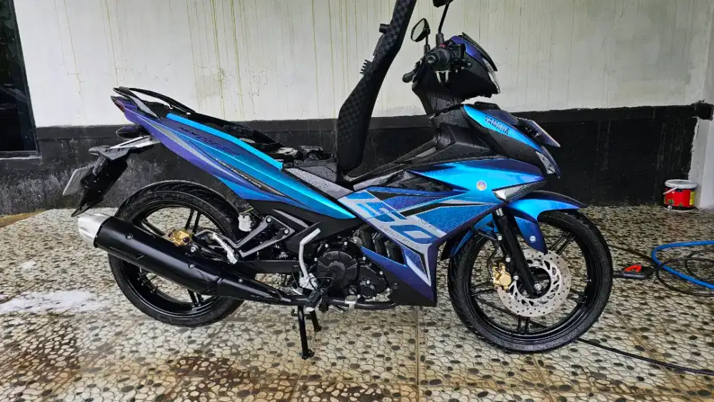 Over kredit MX king 2025