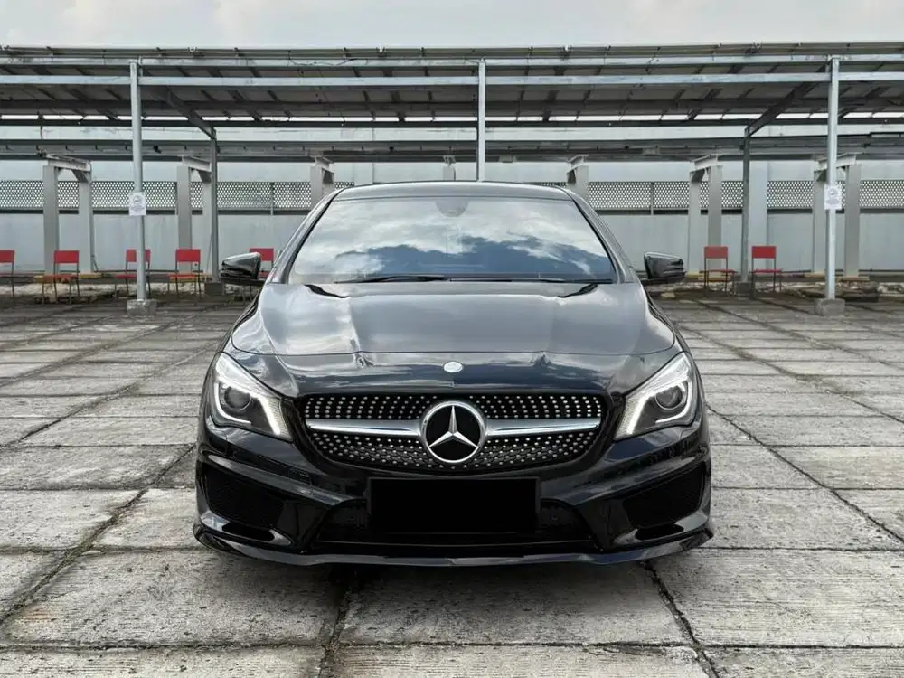 Mercedes-Benz CLA200 1.6 AMG 2015