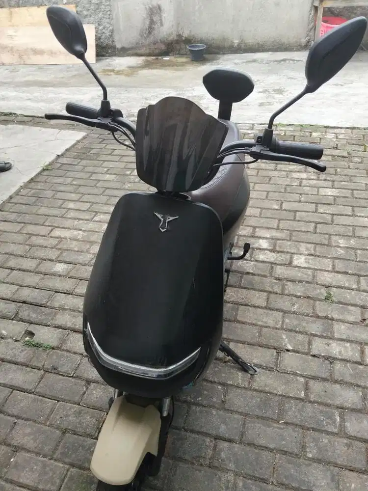 Uwinfly M70 SEPEDAH LISTRIK