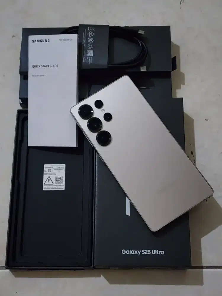 Samsung S25 Ultra 5G 12/256Gb, warna Titanium Grey SEIN, 99% Sempurna