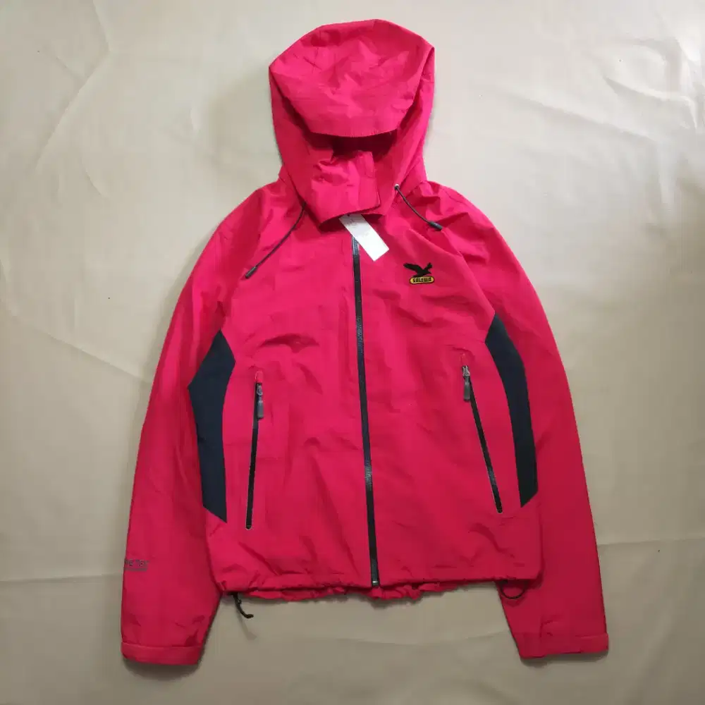jaket outdoor salewa gorpcore preloved