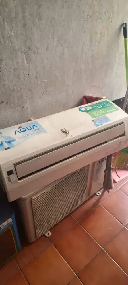AC 1pk AQUA r410/bisa tukar tambah