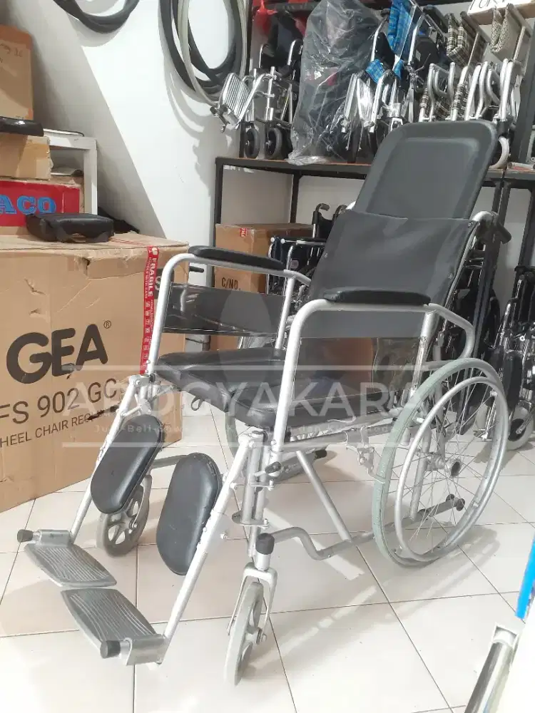 Kursi roda selonjor/3in1 bekas