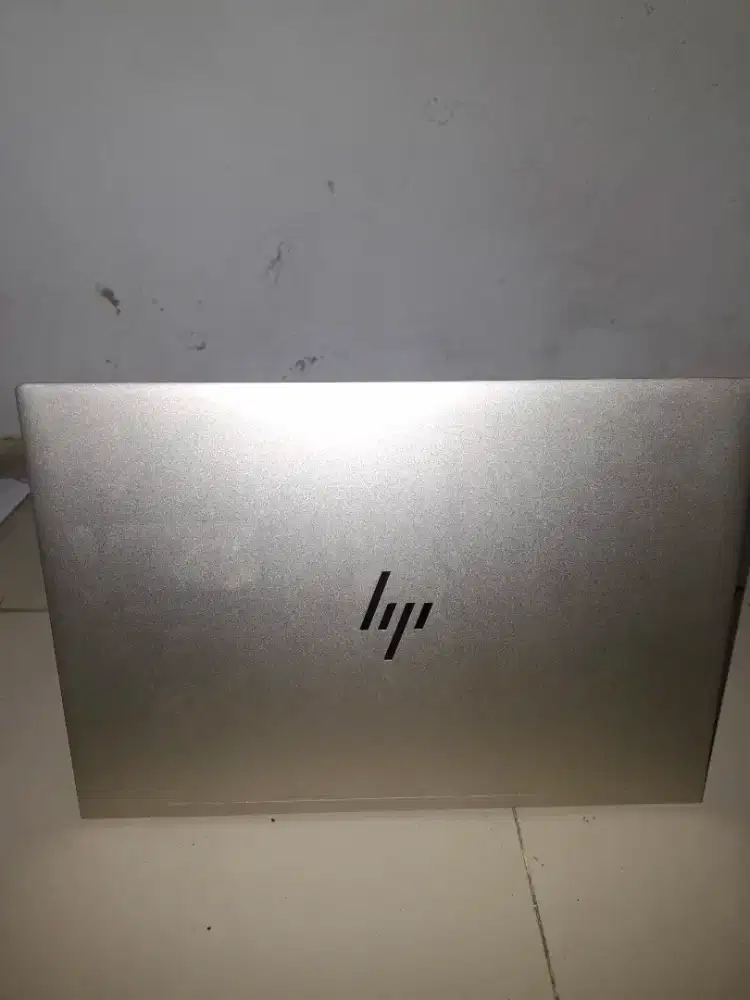 Laptop Hp Envy 13-aq1017tx