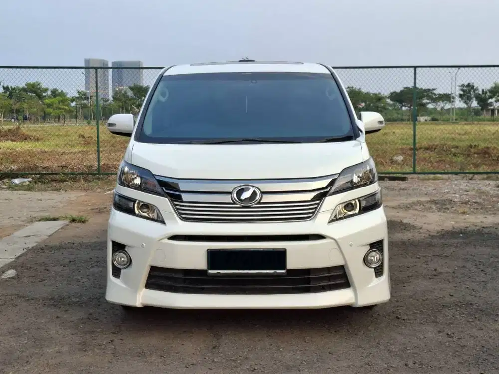 Toyota Vellfire Z Golden Eye 2014