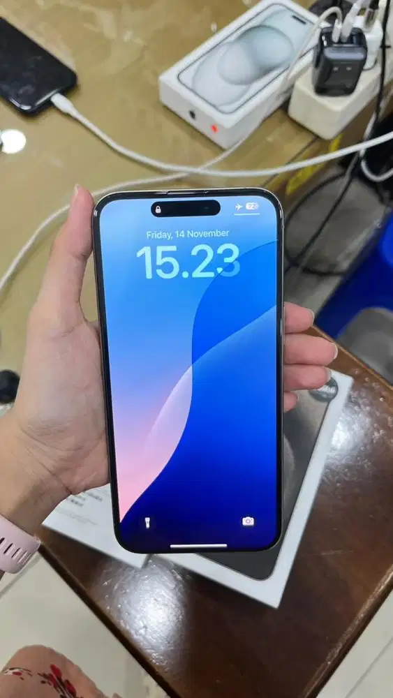 SECOND IPHONE 15 PRO MAX 256 EX RESMI BH 90% LENGKAP