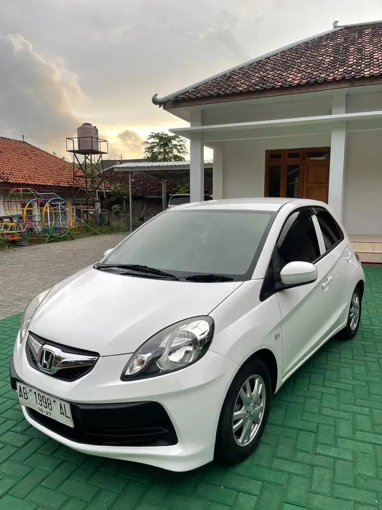 Dijual Brio e thn 2013 cbu 1300 CC