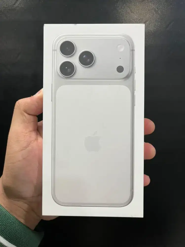 iPhone 17 Pro Max 256 Silver Resmi iBox