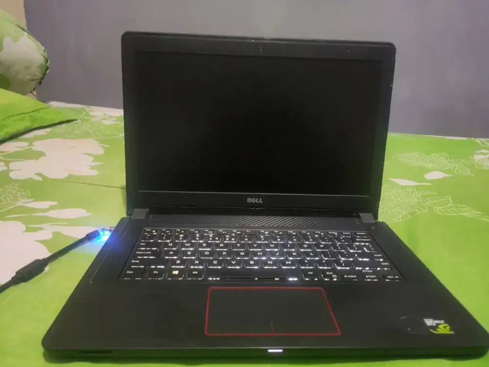 Laptop Gaming DELL PANDORA 7447