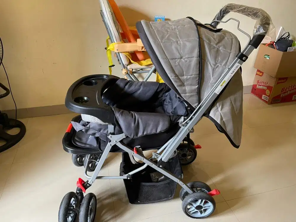 Stroller Bayi (Baby Stroller)