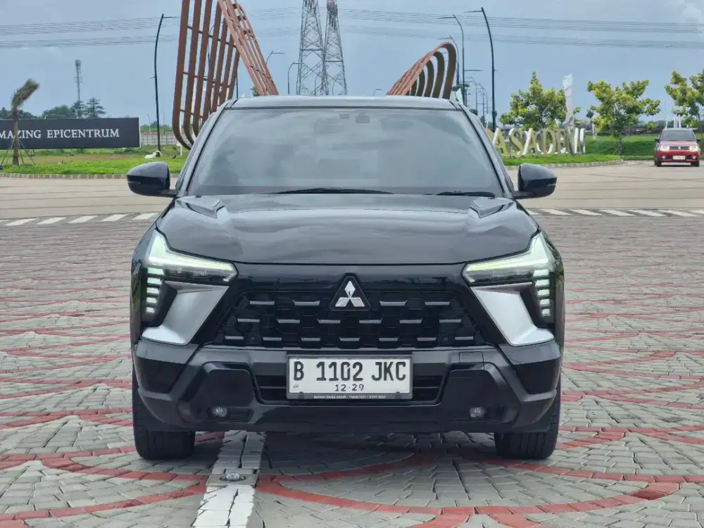 Mitsubishi X Force 1.5 Ultimate 2024
KM 13 rb
Bensin Hitam Metalik