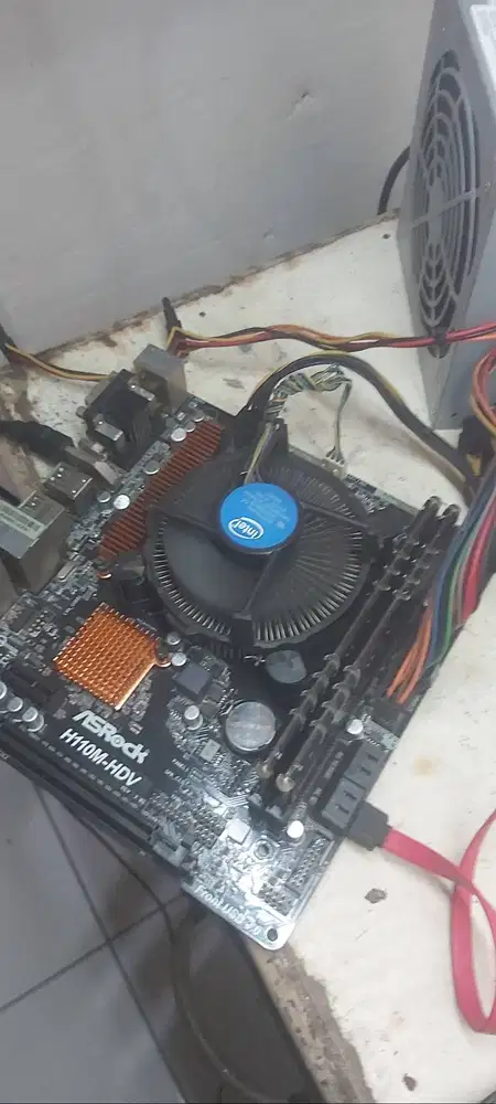 ASrock H110M HDV R3.0 + Core I5 7400+Fan or +Ram 8GB Dua Blue Led