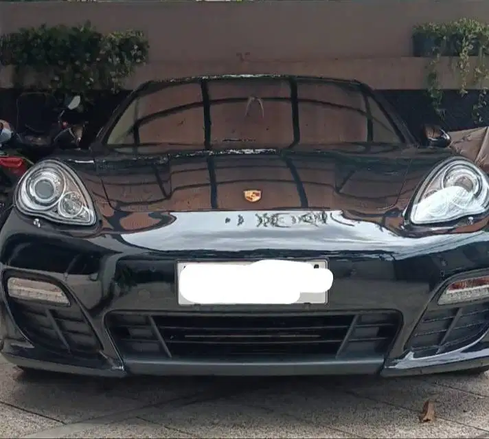 Porsche Panamera Rawatan