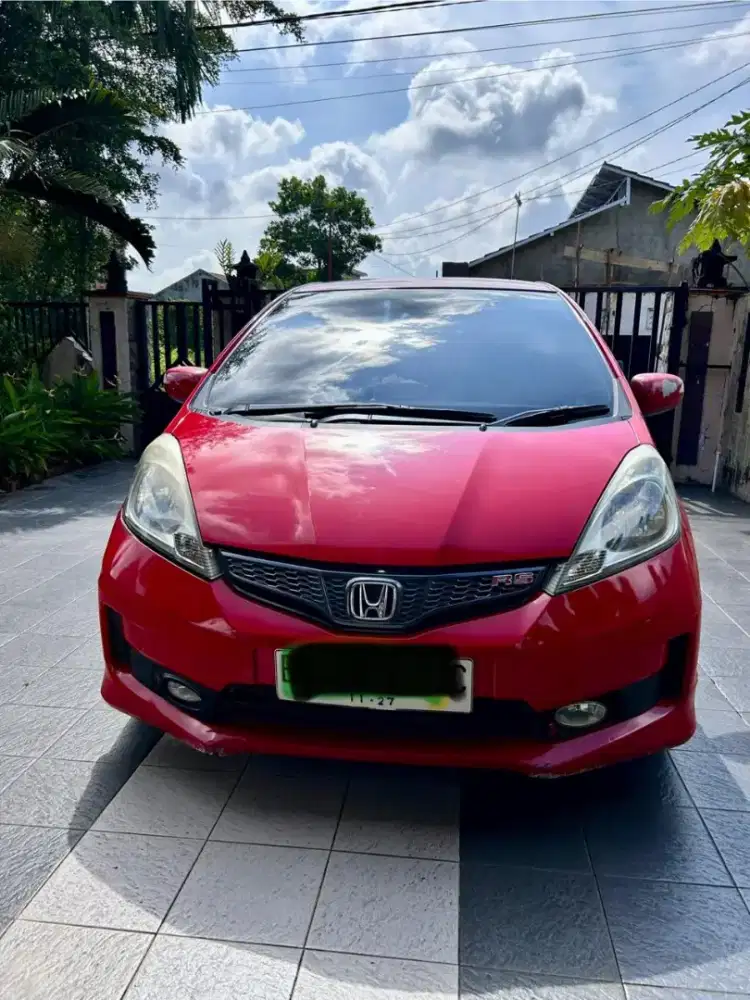 Honda Jazz tgn Pertama