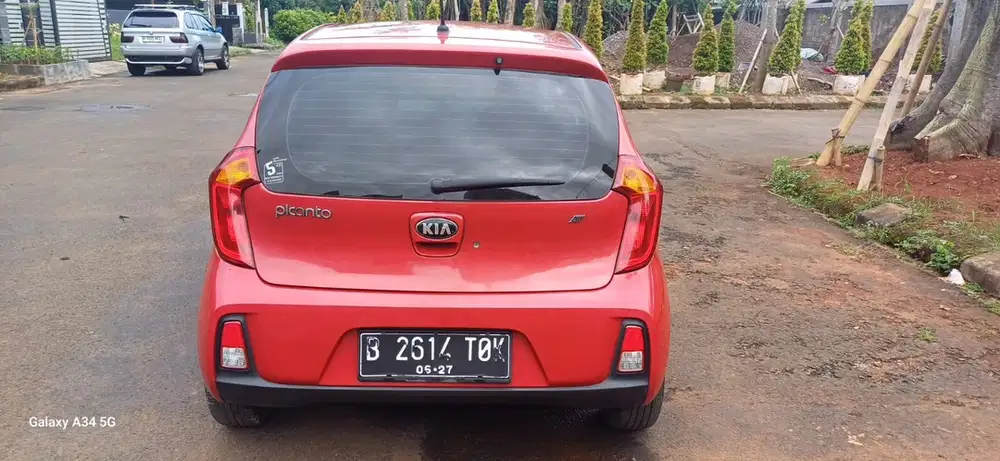 Kia Picanto 2016 Bensin