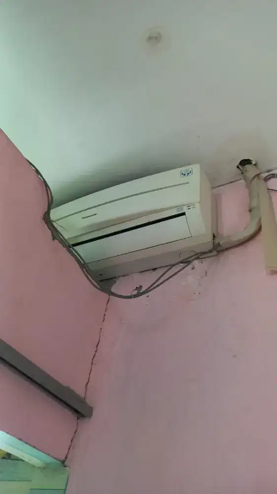 AC 1 PK second bagus normal