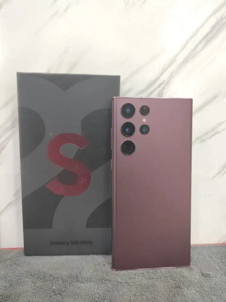 Samsung s22 ultra 12/512 burgundy