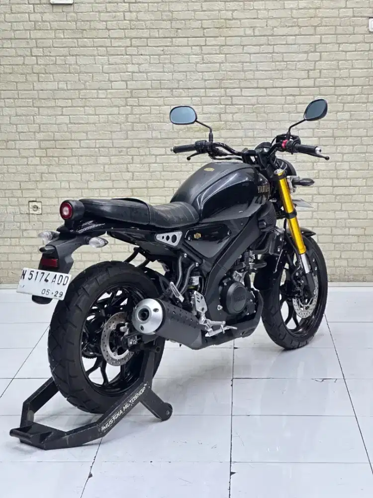 RETRO BIKE‼️ Yamaha XSR 155 2024 Black Favorit - dava mustika