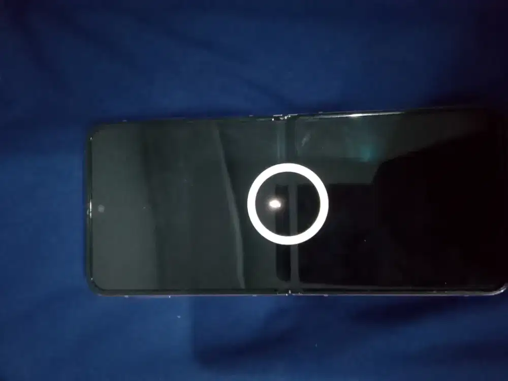 Samsung Galaxy Flip 4