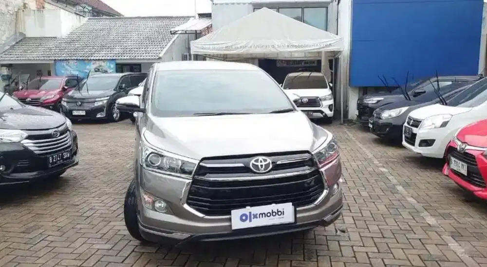 !! TOP KONDISI !! KIJANG INNOVA 2.0 VENTURER BENSIN 2018