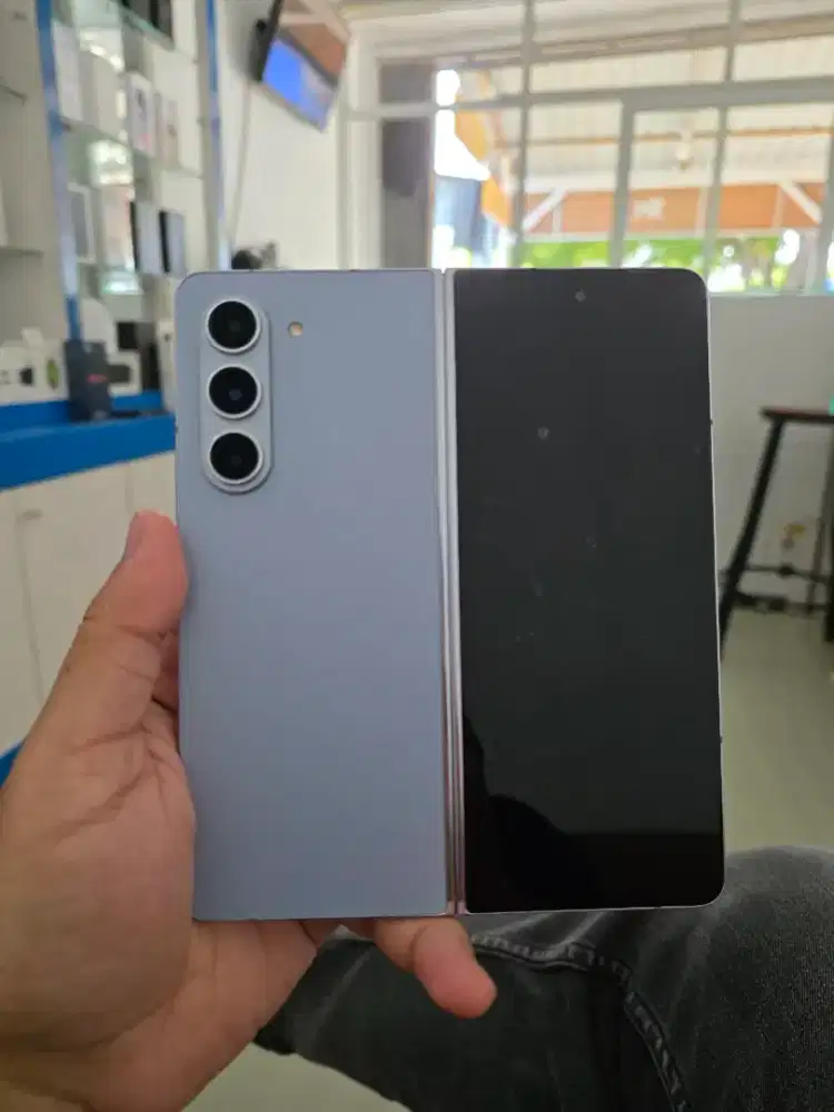 Samsung Z Fold 5 (12/256) Fullset Original Mulus Setara Baru