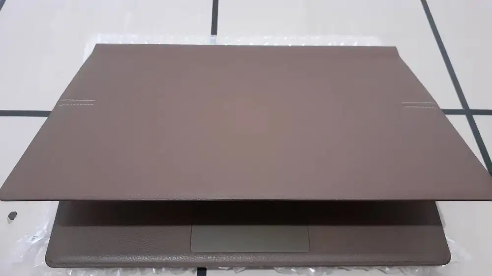 DI JUAL LAPTOP HP Spectre Polio 13 Core i7 Gen 8 BEKAS