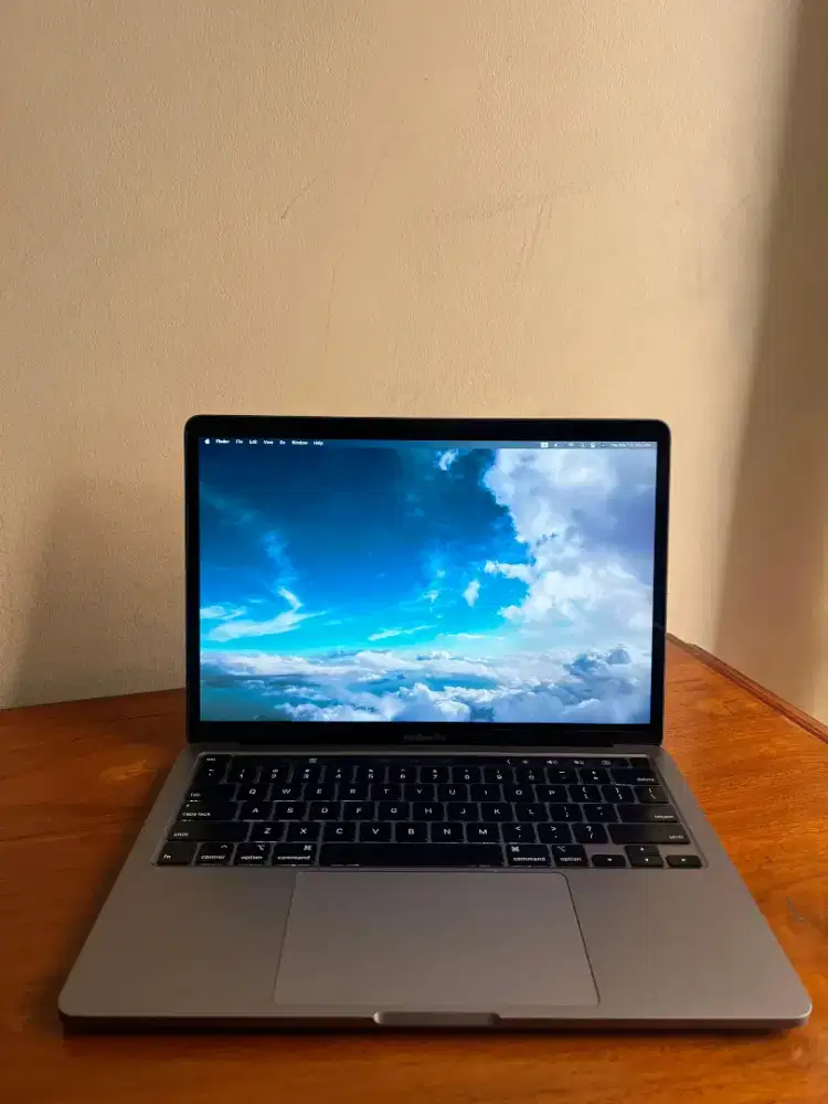 Macbook Pro 13 2020 i5 16/256 GB | Second Original