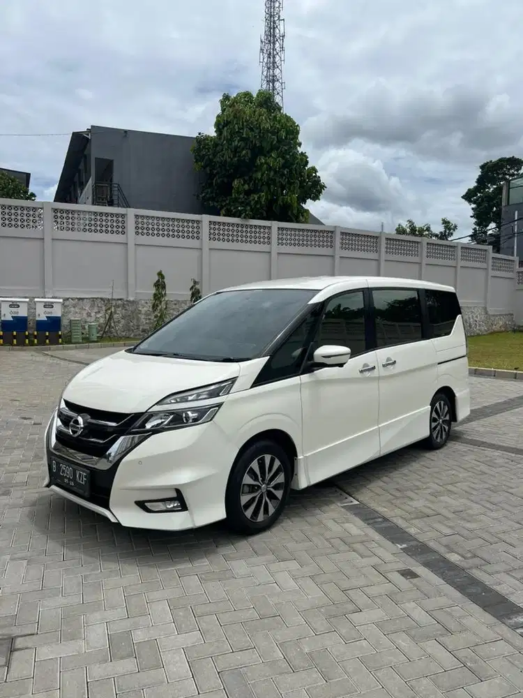MULUS TERAWAT LIKE NEW SIAP PAKAI ! Nissan Serena 2.0 HWS AT 2019