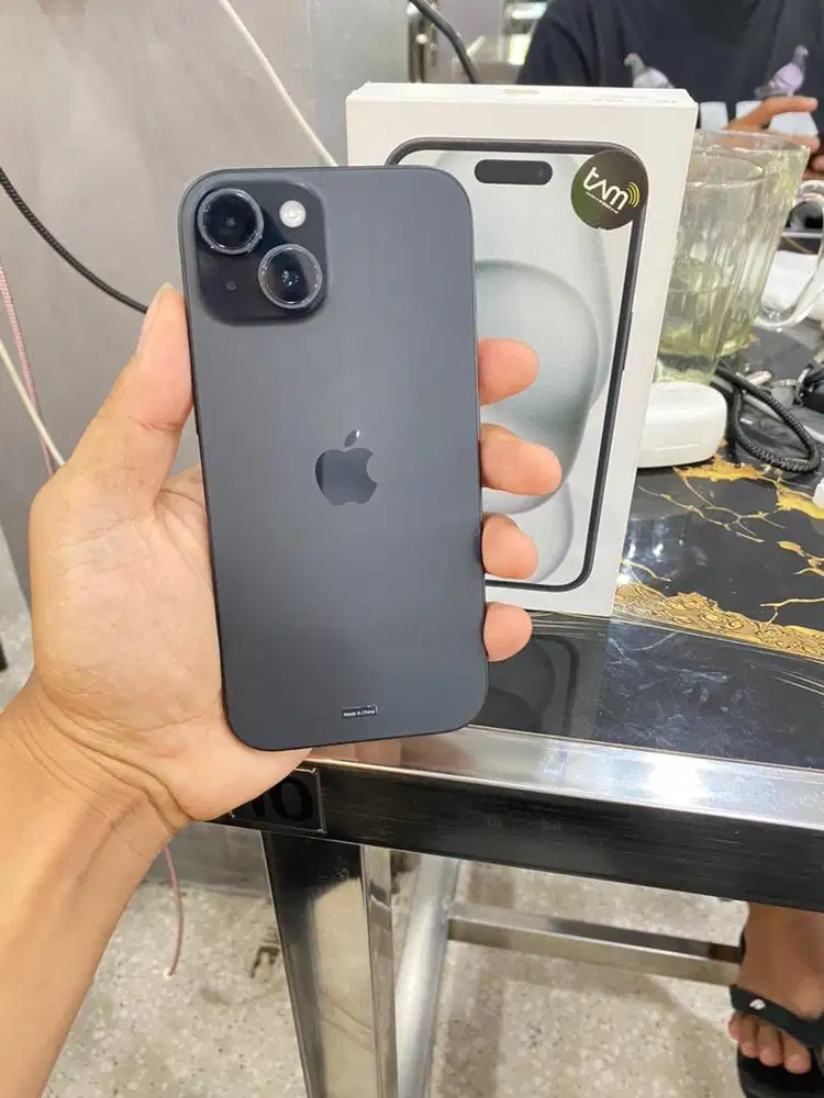 Iphone 15 128gb iBox fullset siap pakai bebas reset