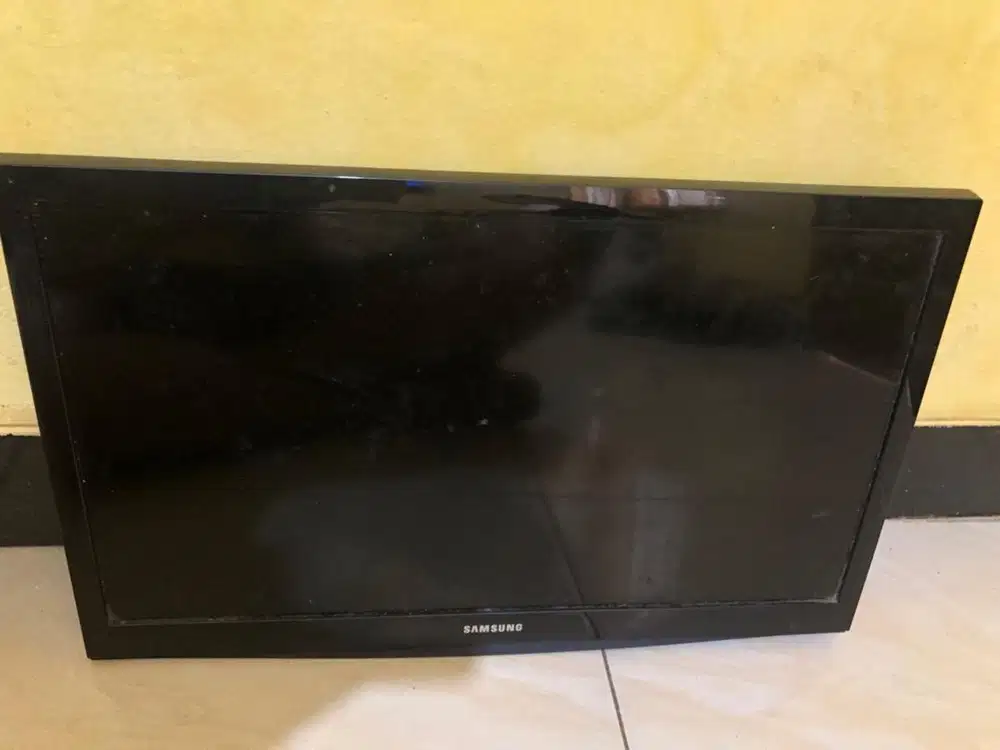 Samsung led tv 22inch