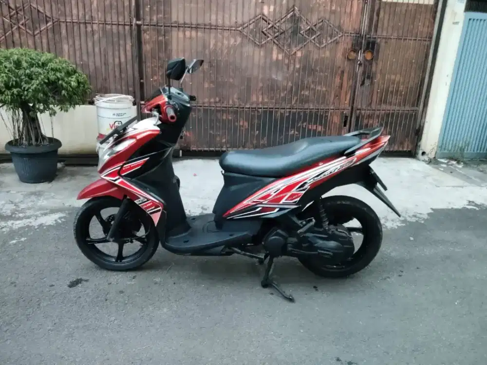 Yamaha Xeon RC tahun 2014 mesin halus siap pakai di Cengkareng