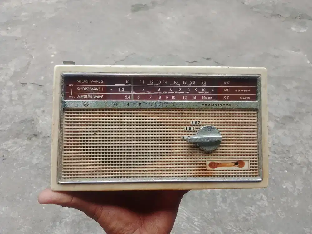 radio transistor 8 jadul apa adanya