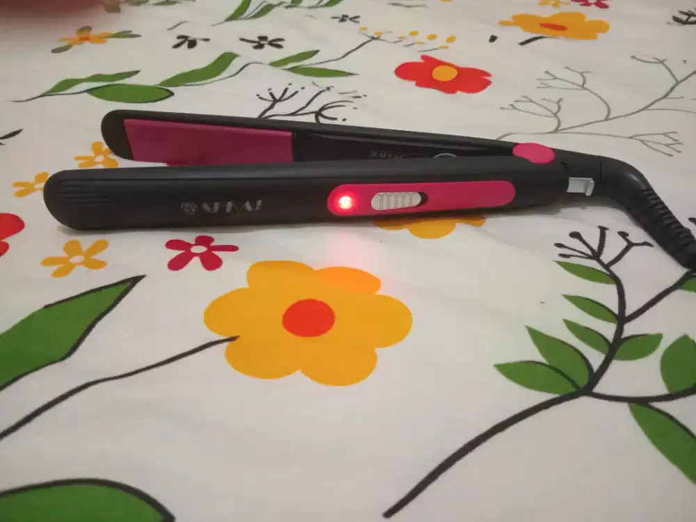 Catokan rambut Sekai