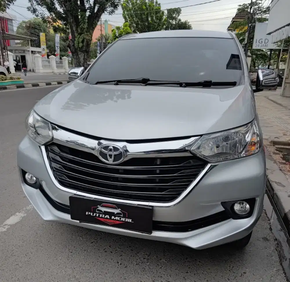30.000km..! Toyota Avanza Dual VVTi 1.3 G AT 2016 Silver