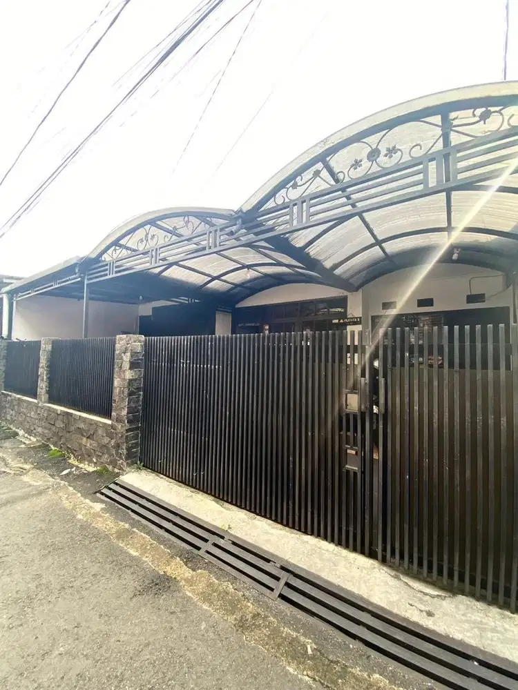 DIJUAL RUMAH DI ANTAPANI GASMIN BANDUNG