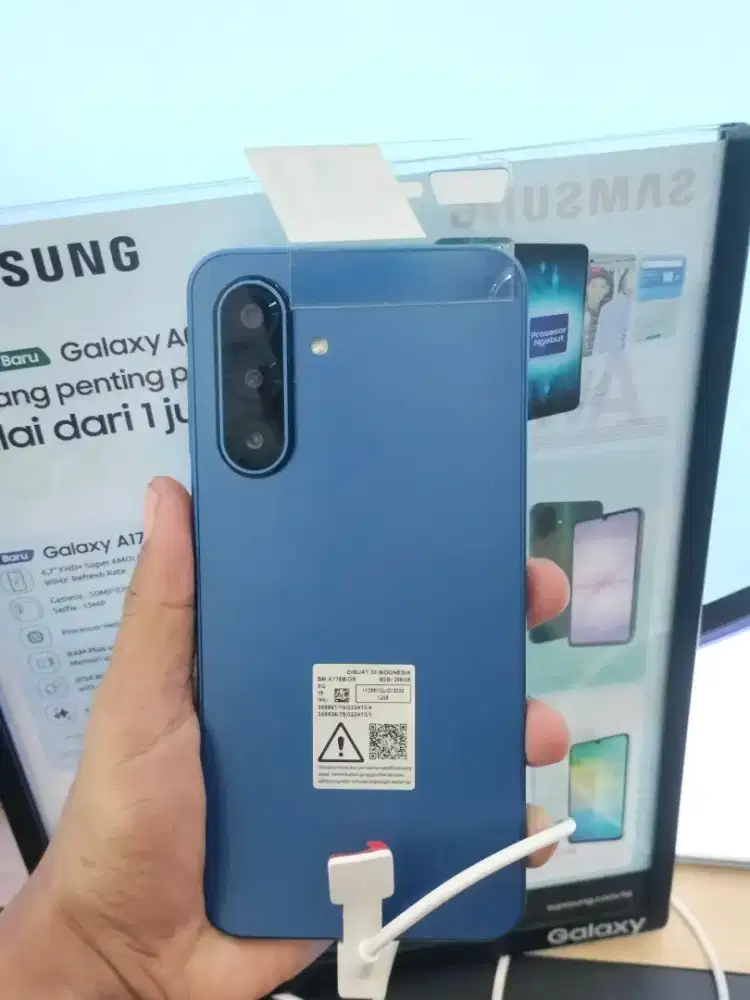 SAMSUNG GALAXY A17 5G 8/256