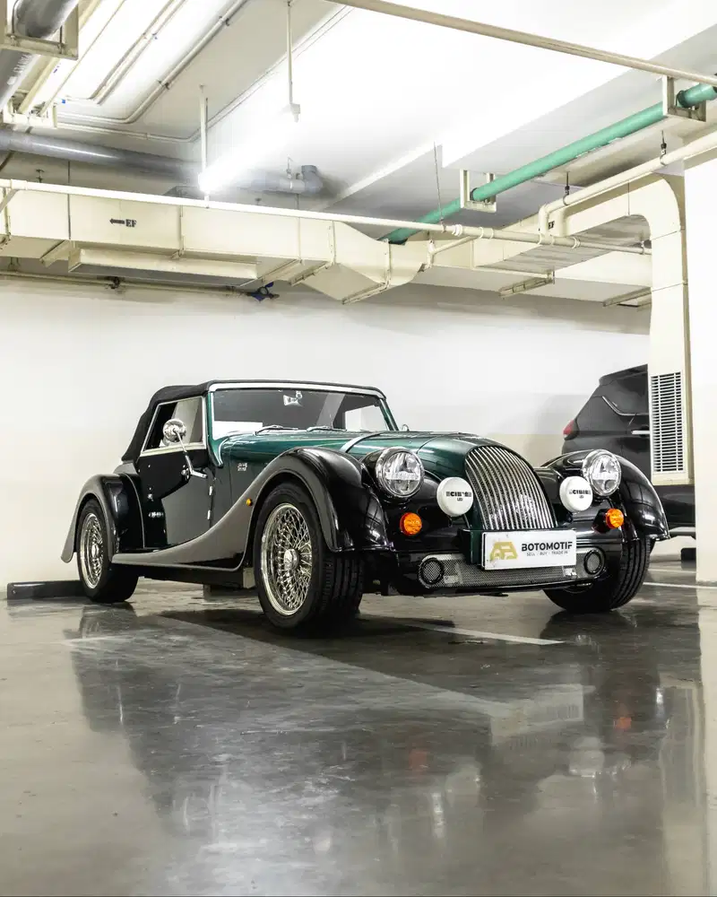 Morgan Plus Four 2.0 A/T 2021 Sport Green/Sport Black